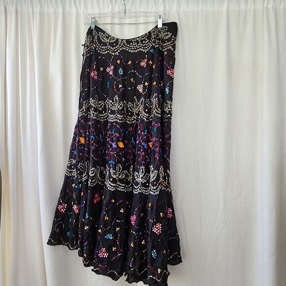 Alka Vora Maxi Skirt 100% Silk Embroidered Gypsy One Size Black Tiered Boho New - Picture 8 of 12